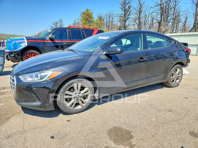 2018 Hyundai Elantra photo