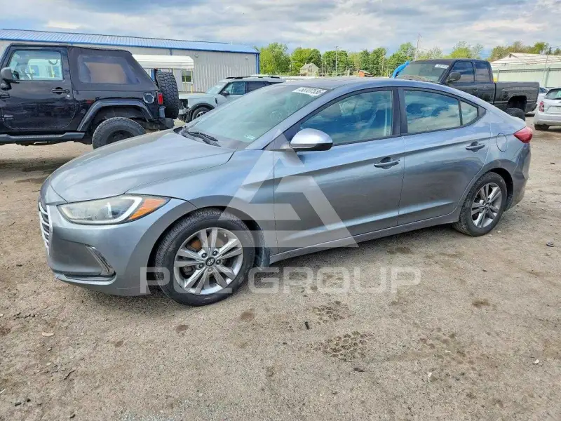 2018 Hyundai Elantra фото