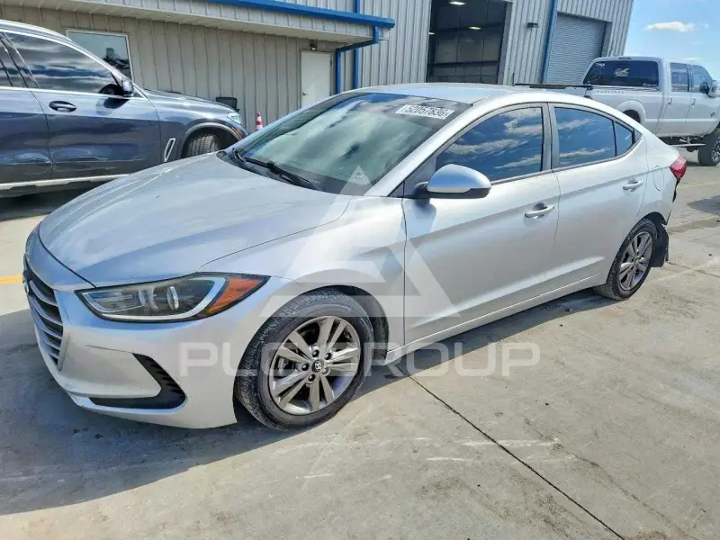 2018 Hyundai Elantra фото