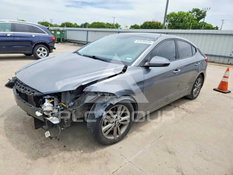 2018 Hyundai Elantra photo
