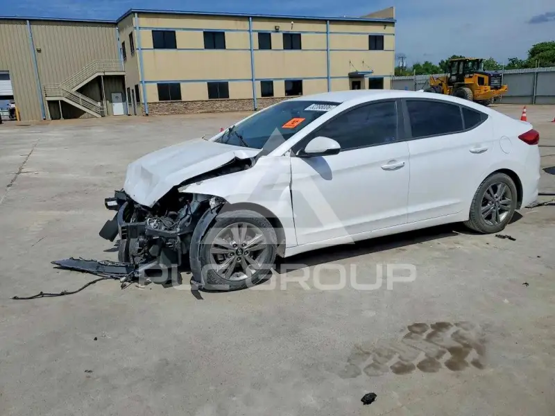 2018 Hyundai Elantra фото
