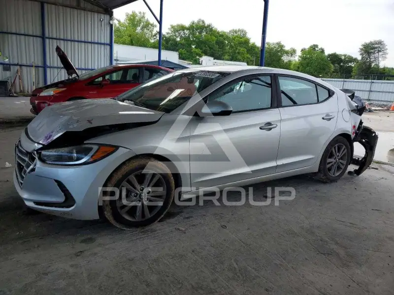 2018 Hyundai Elantra фото