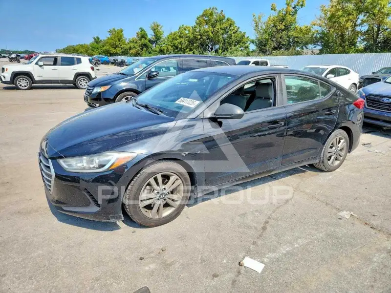 2018 Hyundai Elantra photo