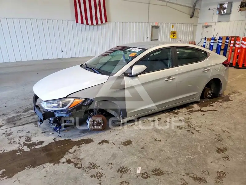 2018 Hyundai Elantra фото