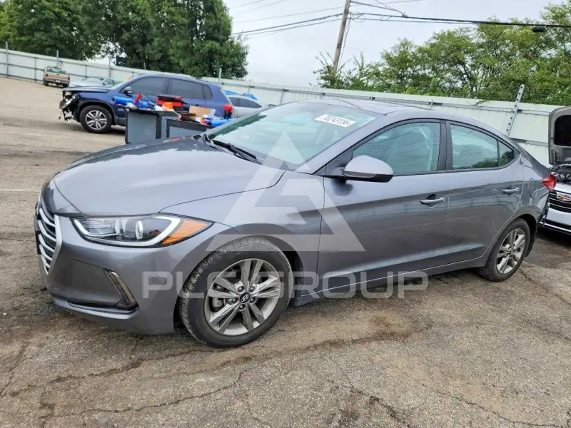 2018 Hyundai Elantra photo