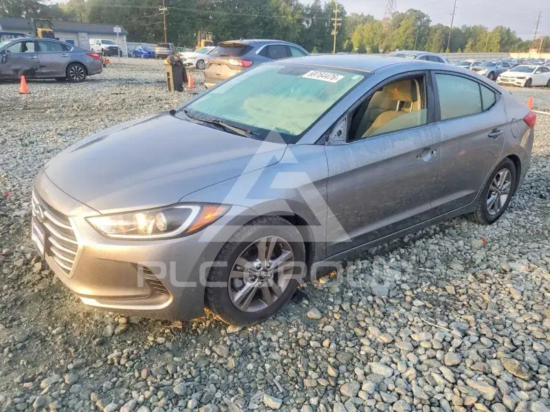 2018 Hyundai Elantra photo