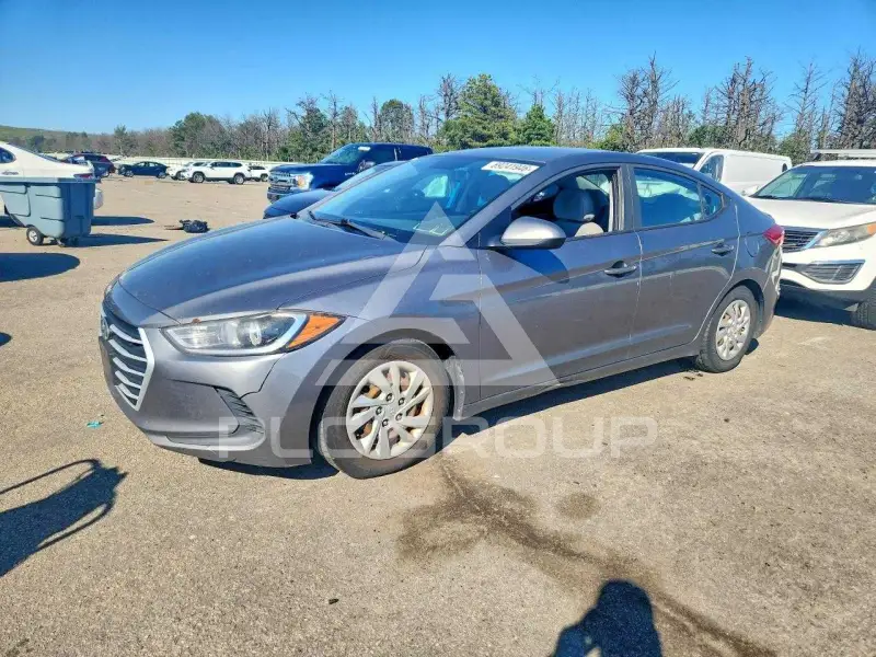 2018 Hyundai Elantra photo