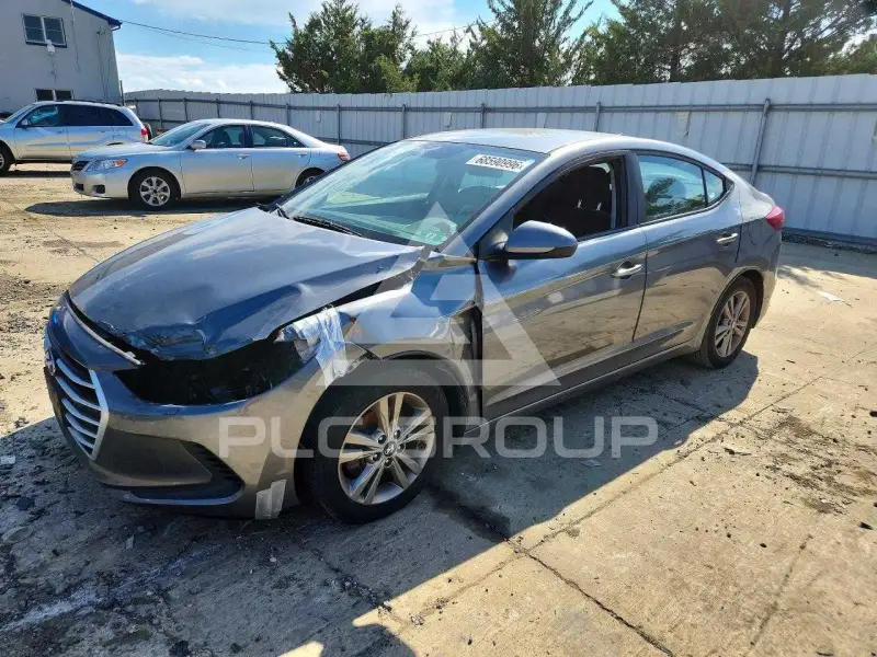 2018 Hyundai Elantra photo