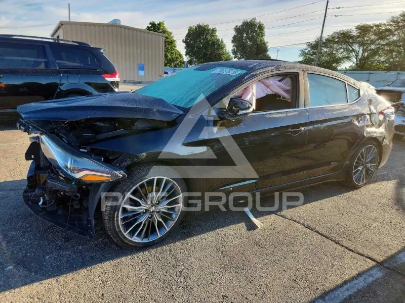 2018 Hyundai Elantra фото