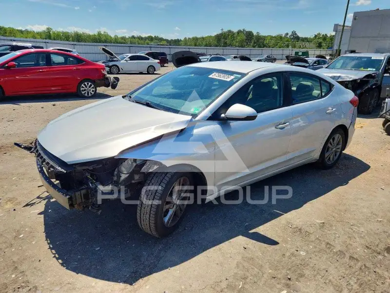 2018 Hyundai Elantra фото