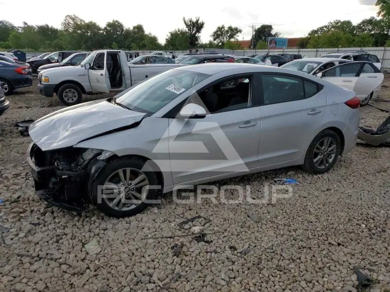 2018 Hyundai Elantra фото