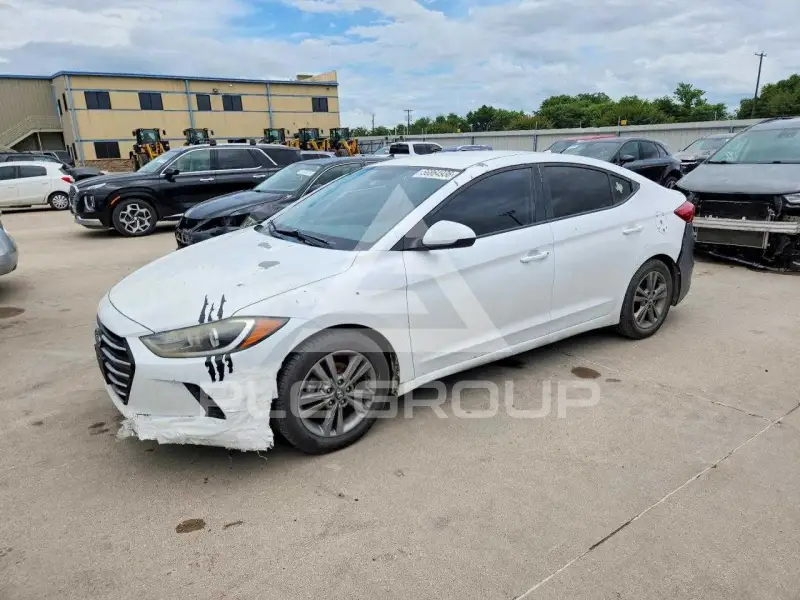 2018 Hyundai Elantra фото