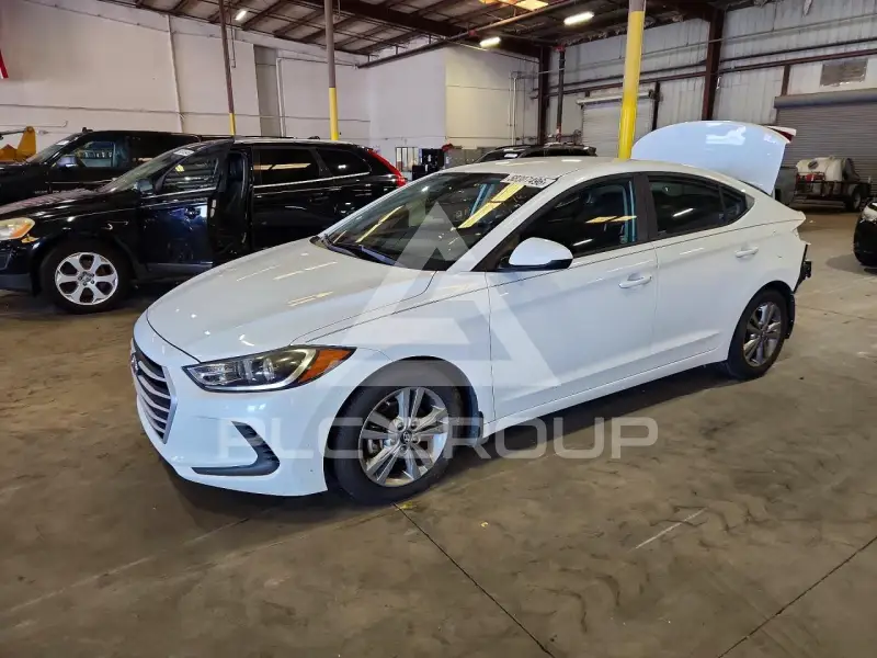 2018 Hyundai Elantra фото
