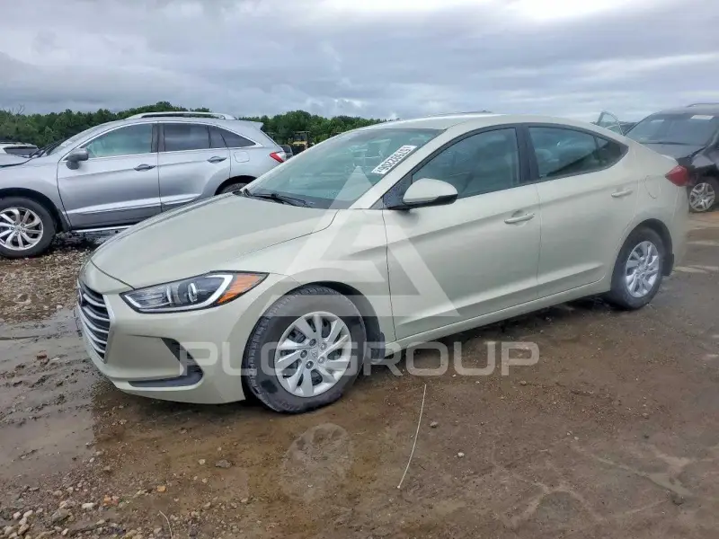 2018 Hyundai Elantra photo