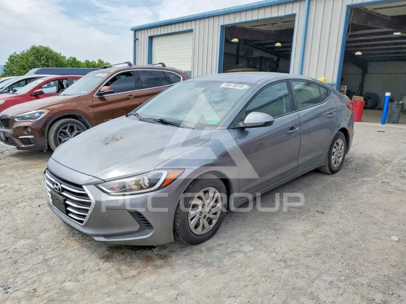2018 Hyundai Elantra фото
