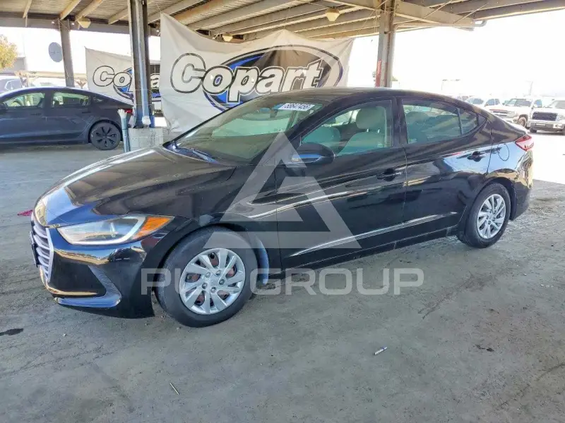 2018 Hyundai Elantra photo
