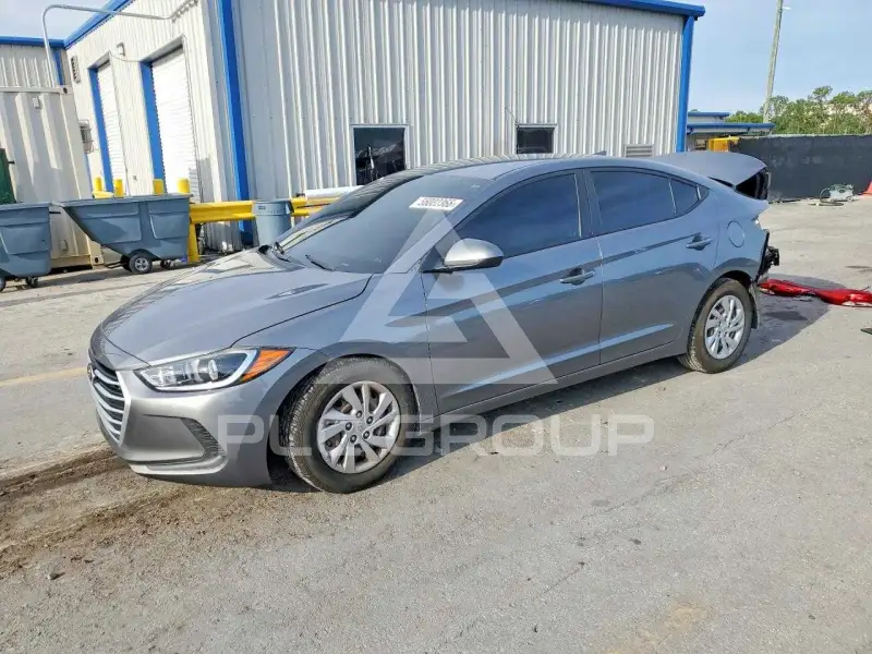2018 Hyundai Elantra photo