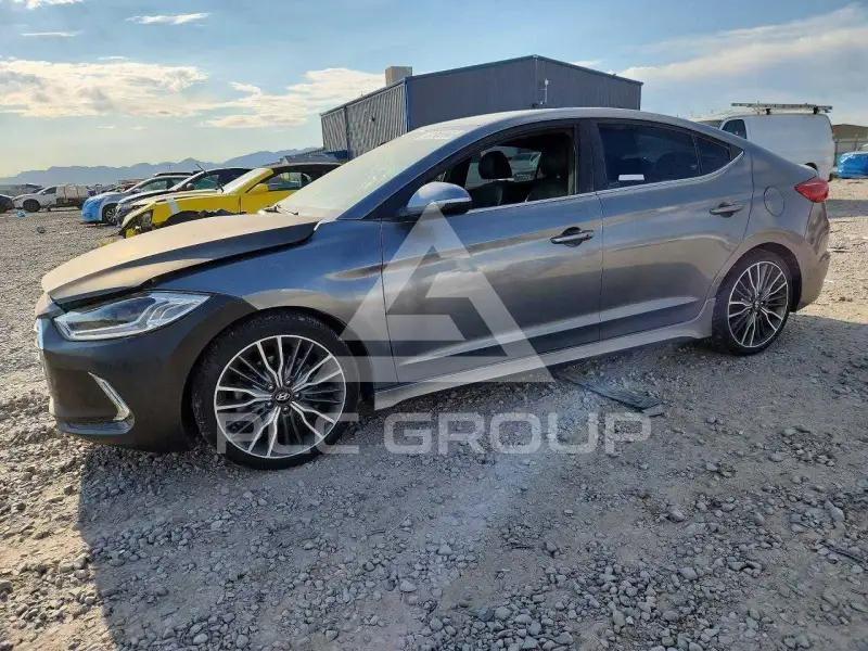 2018 Hyundai Elantra фото