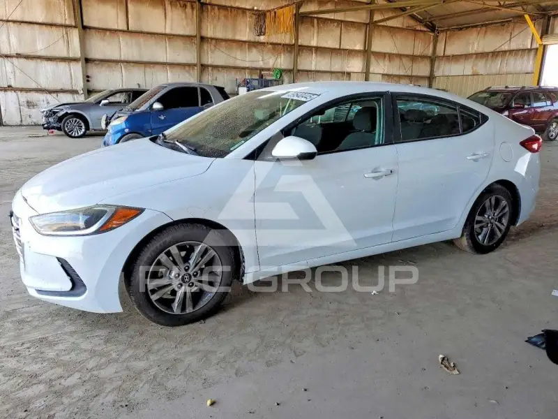 2018 Hyundai Elantra photo
