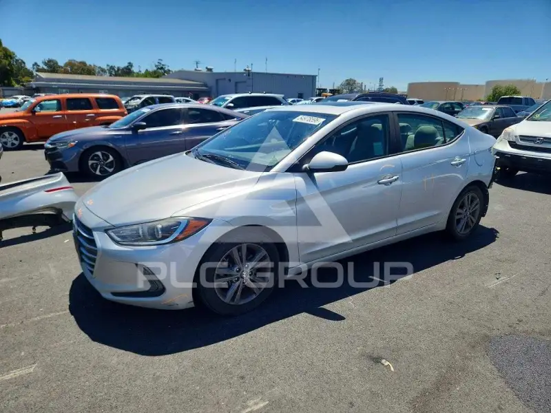2018 Hyundai Elantra фото