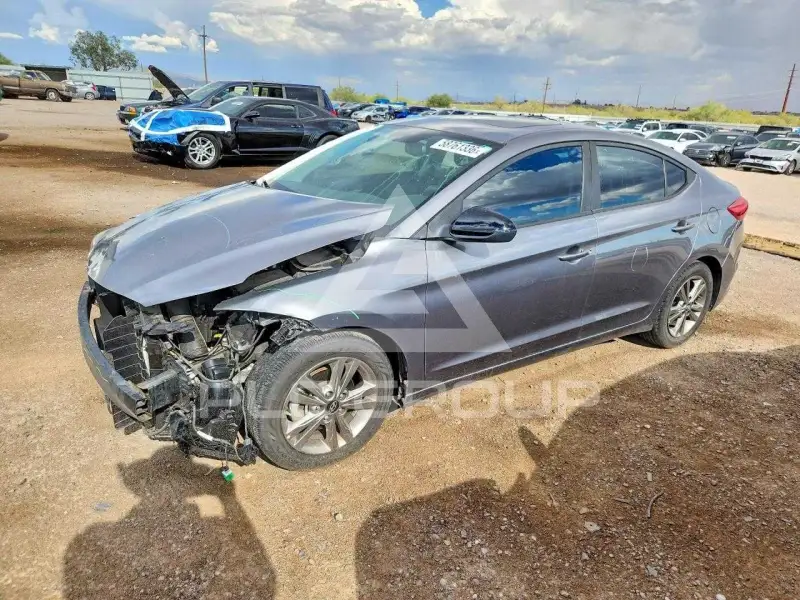 2018 Hyundai Elantra photo