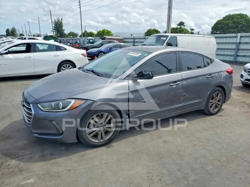 2018 Hyundai Elantra фото