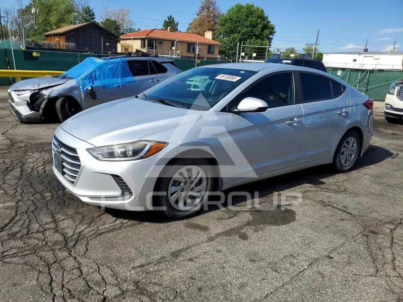 2018 Hyundai Elantra photo