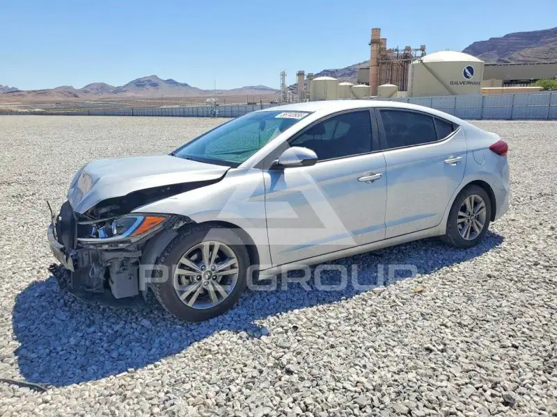 2018 Hyundai Elantra photo