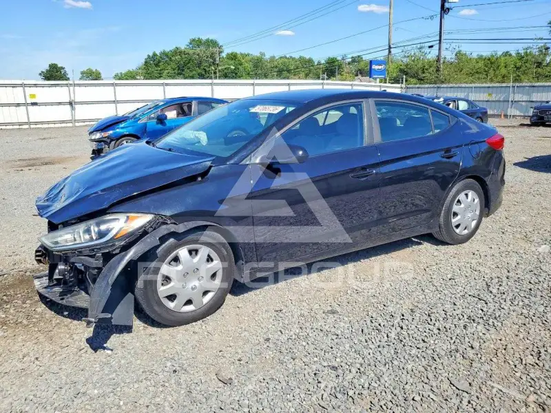 2018 Hyundai Elantra photo