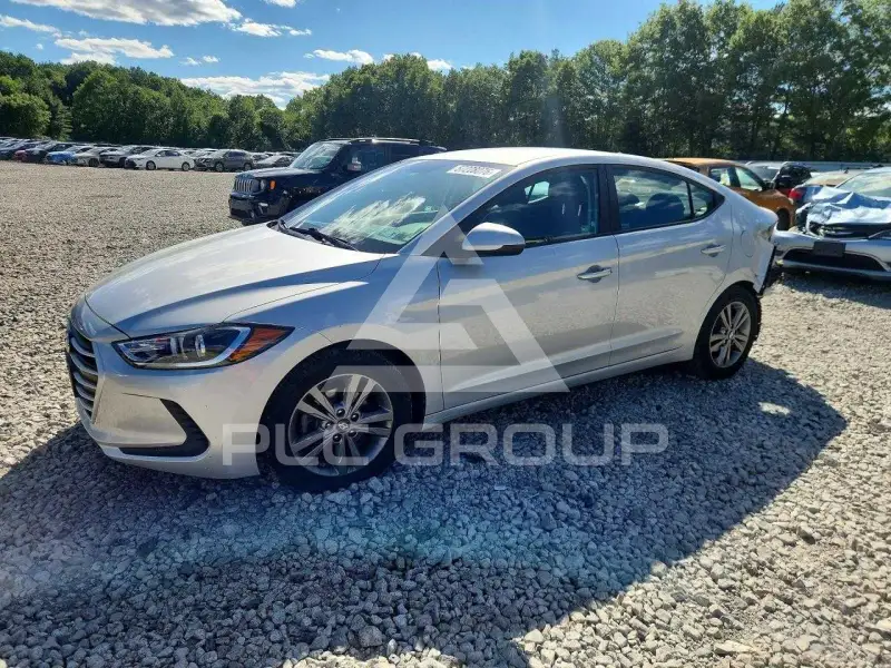 2018 Hyundai Elantra фото