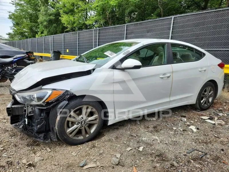 2018 Hyundai Elantra фото