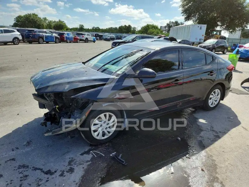 2018 Hyundai Elantra фото