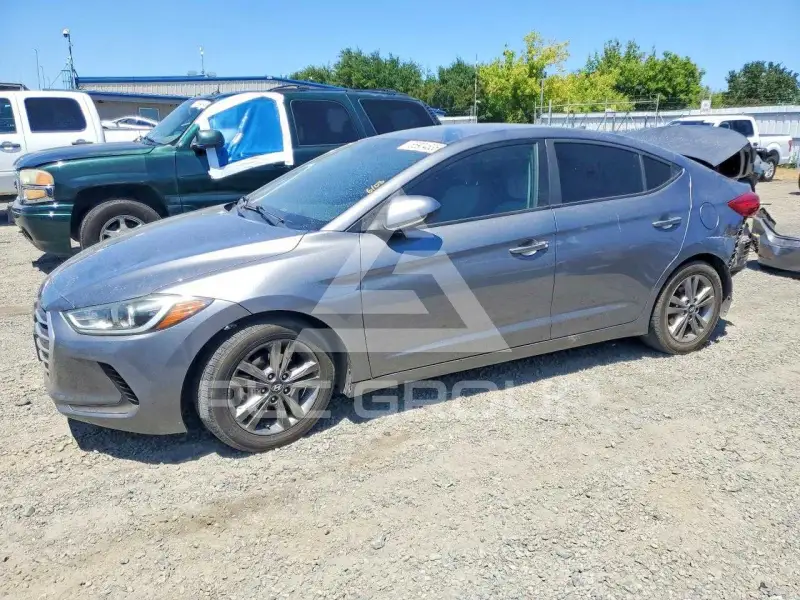 2018 Hyundai Elantra фото