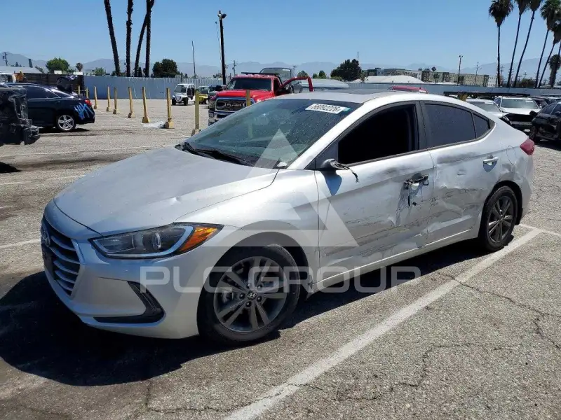 2018 Hyundai Elantra фото