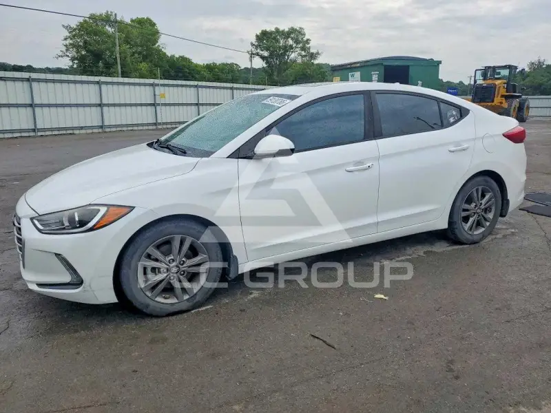 2018 Hyundai Elantra фото