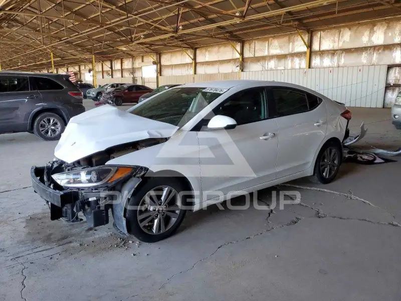 2018 Hyundai Elantra фото