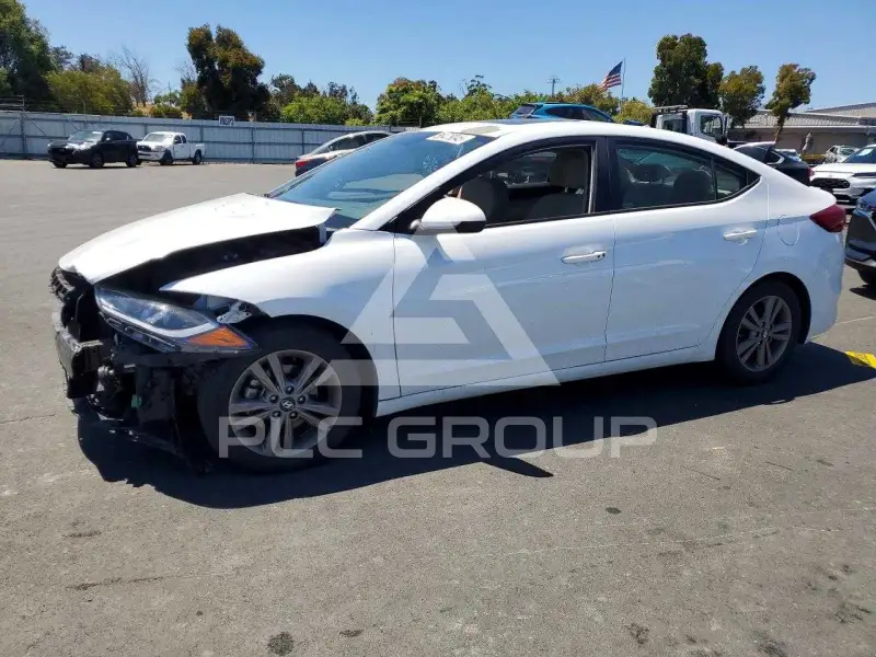 2018 Hyundai Elantra photo