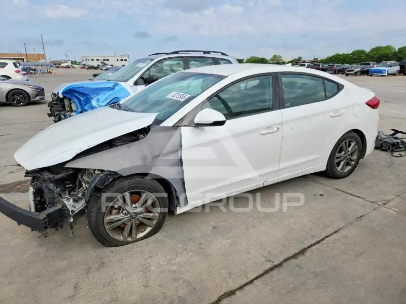 2018 Hyundai Elantra фото