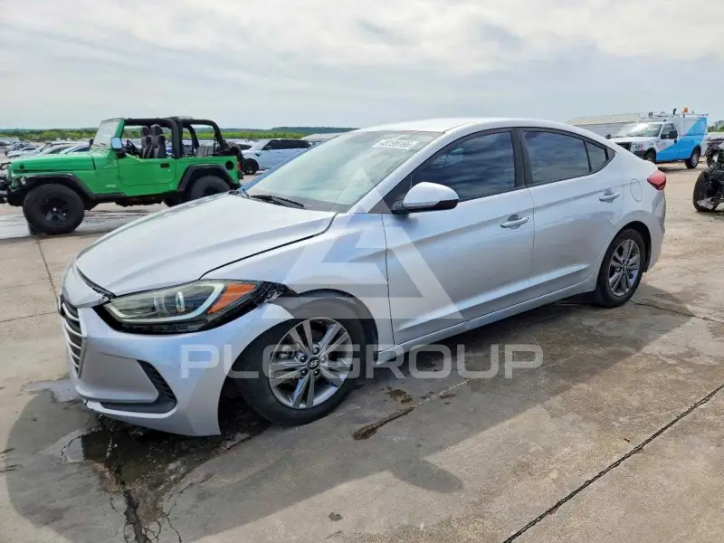 2018 Hyundai Elantra фото