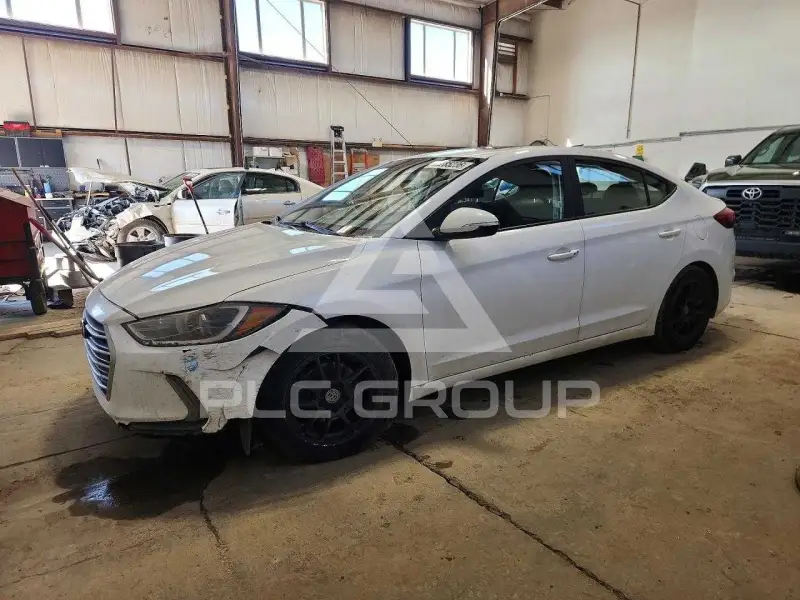 2018 Hyundai Elantra фото