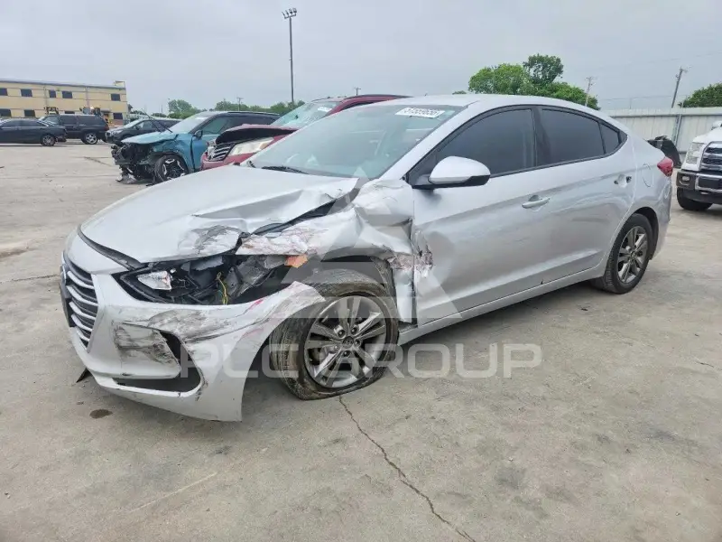 2018 Hyundai Elantra фото