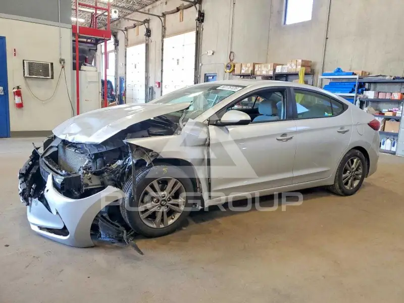 2018 Hyundai Elantra фото