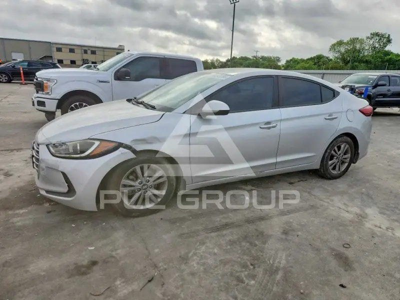 2018 Hyundai Elantra фото