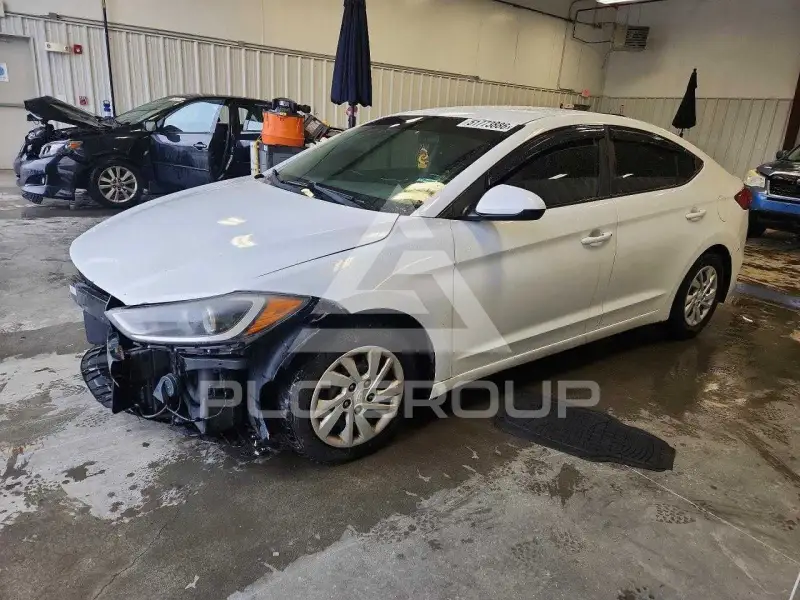 2018 Hyundai Elantra фото