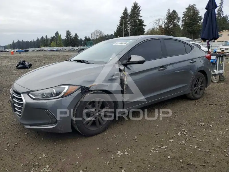2018 Hyundai Elantra photo