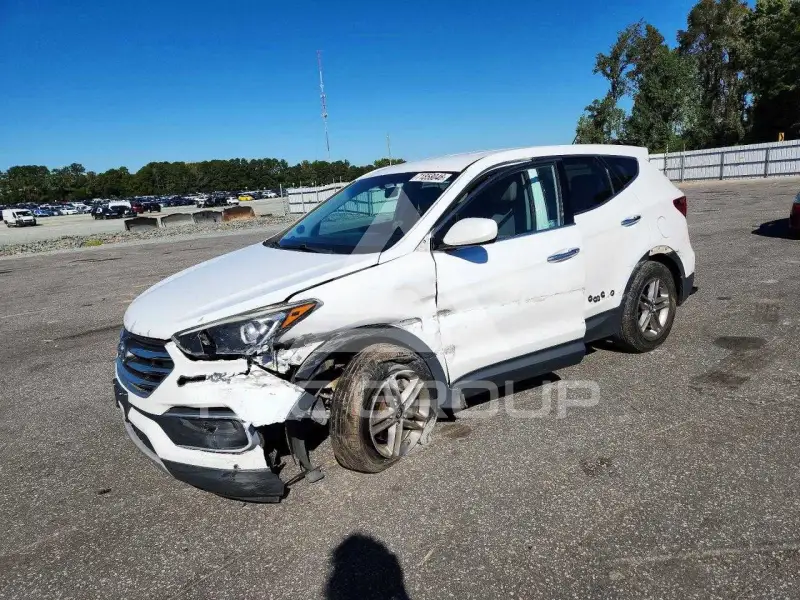 2018 Hyundai Santa Fe photo