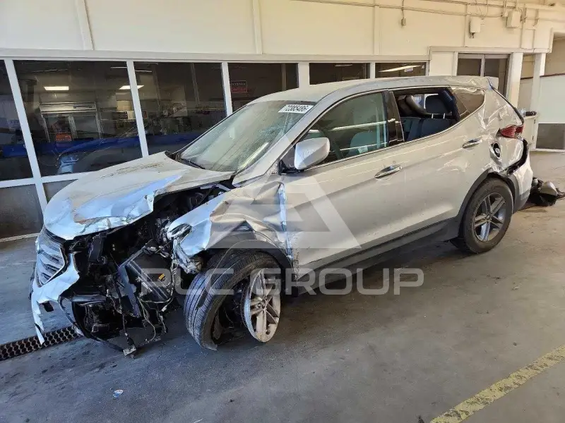 2018 Hyundai Santa Fe photo