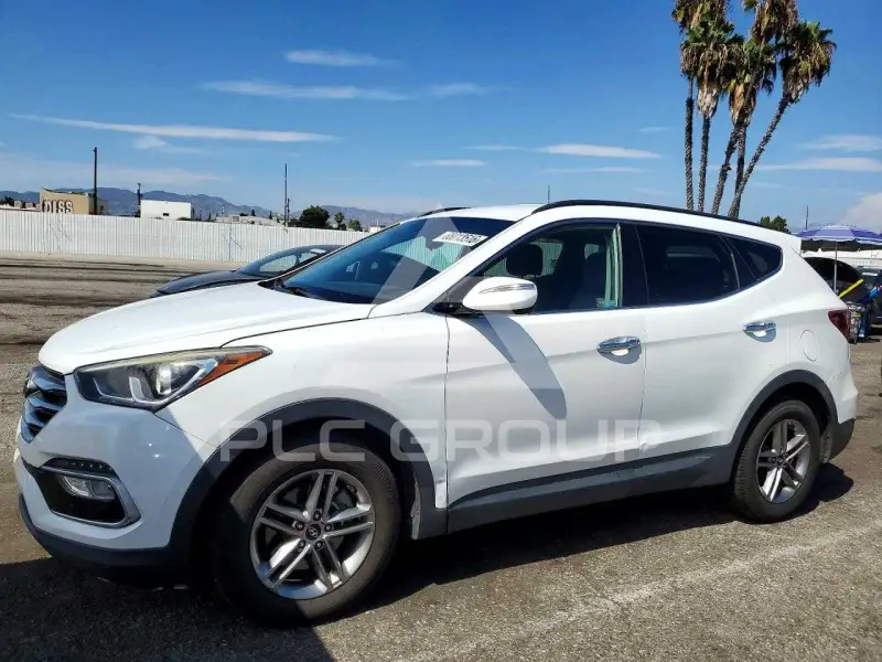 2018 Hyundai Santa Fe photo