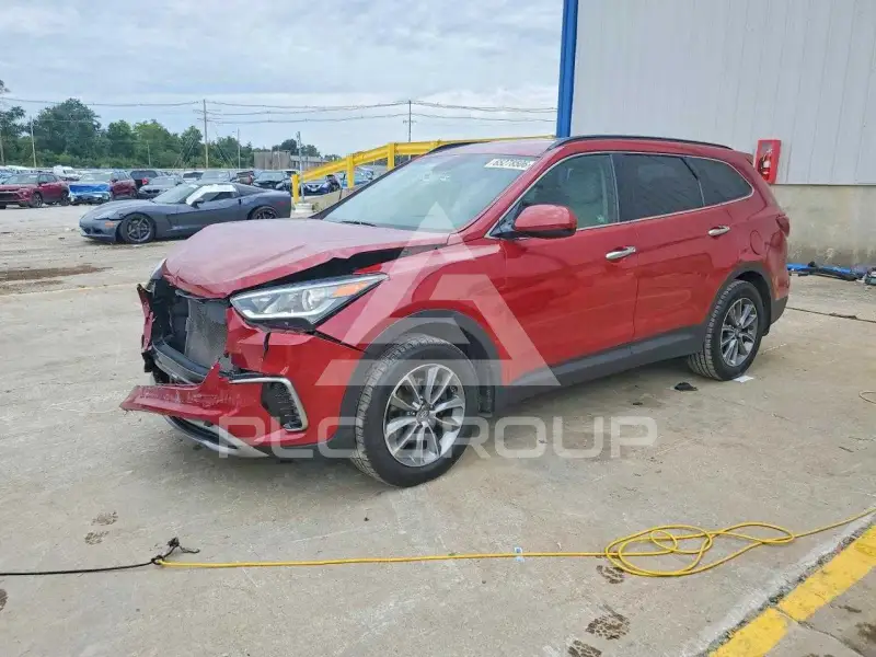 2018 Hyundai Santa Fe photo