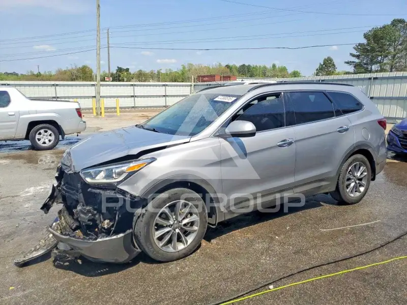 2018 Hyundai Santa Fe photo